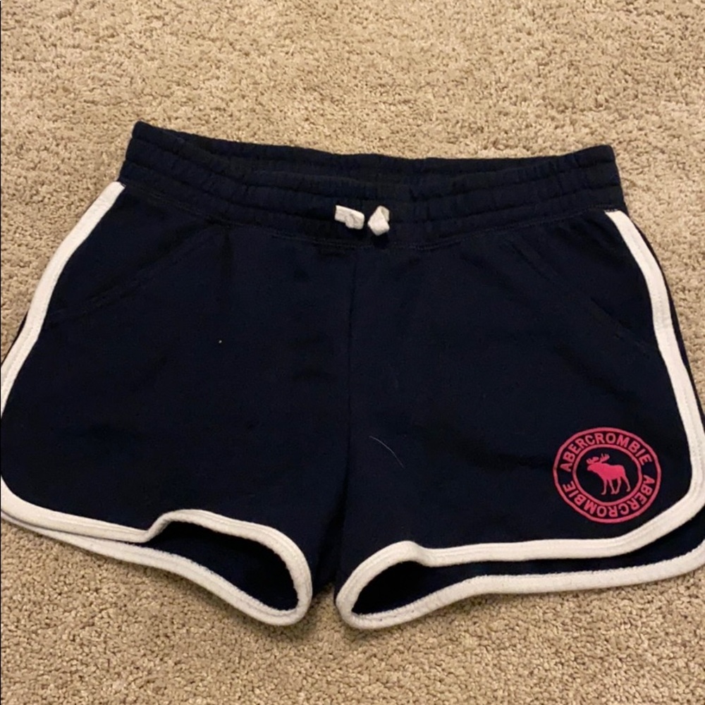 navy blue shorts
